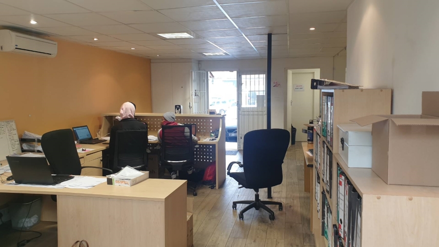 To Let Commercial Property for Rent in Woodstock Western Cape